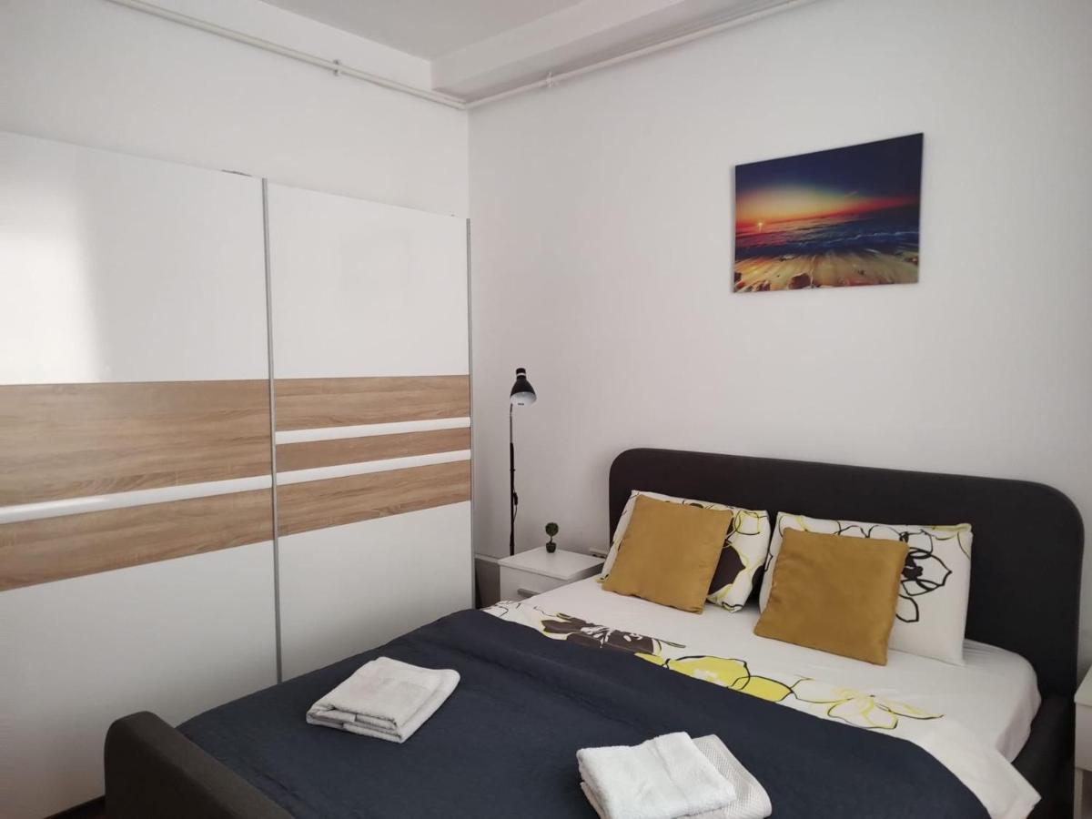 Nice Studio In Old Town Бухарест Екстер'єр фото